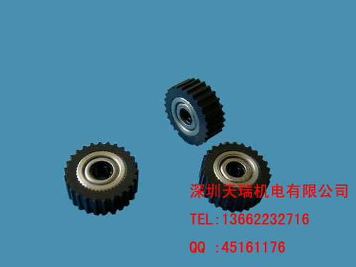 KW1-M119L-00XС IDLE ROLLER ASSYYAMAHAɴ